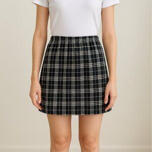 Women Chic Plaid Mini Skirt Black/White with Orange Trim